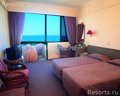 Atlantica Hotel & Apts 12